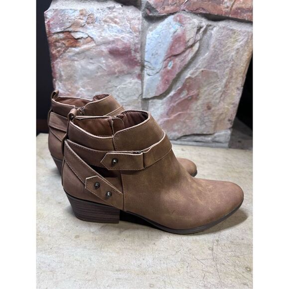 Union Bay Tilly Ankle Zippered Low Heel Booties Women’s Size 8.5M - Picture 2 of 12